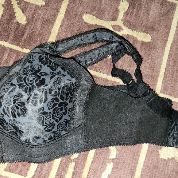 Playtex 18 Hour Bra #4693 36D Black New in Package - Picture 3 of 5